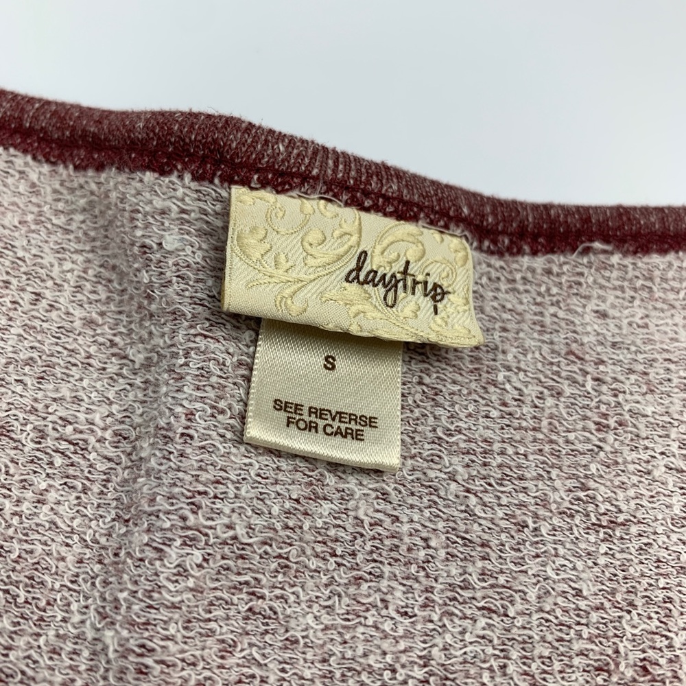 Daytrip Embroidered Lace & Stud Top - Picture 5 of 6